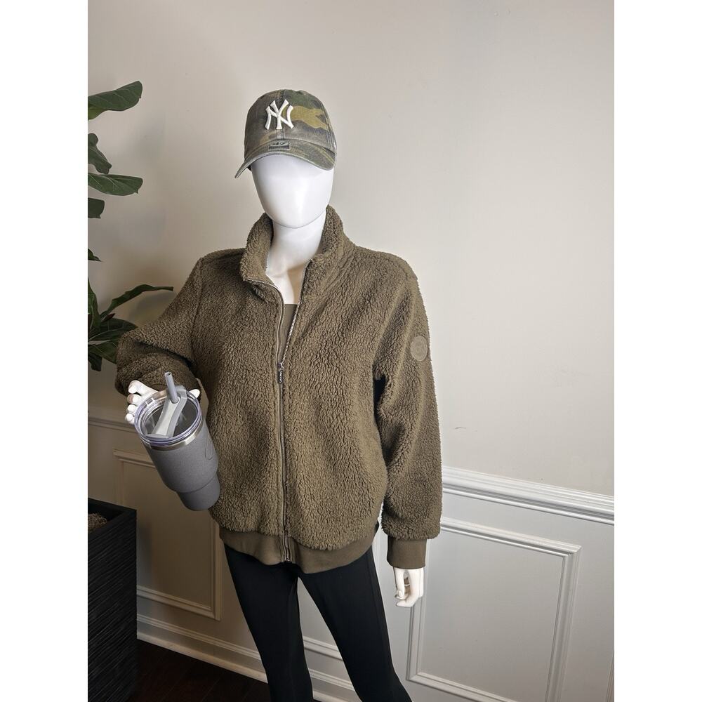 Calvin Klein Women's Green Fuzzy Jacket , Large, Casual, Full Zip - Picture 8 of 16